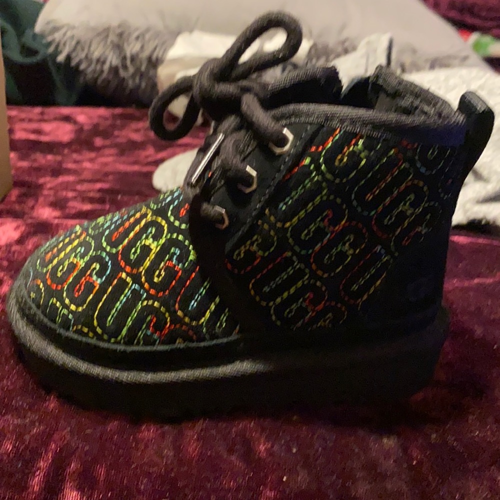 Toddler boots